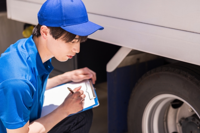 信頼できる運送会社を見極めるためのチェックポイント